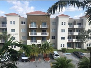 Building Photo - 11060 SW 196th St