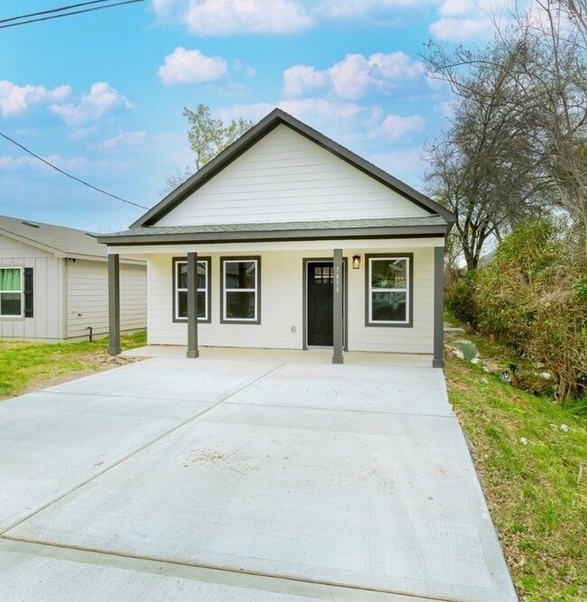 Photo - 7830 Nashville St House