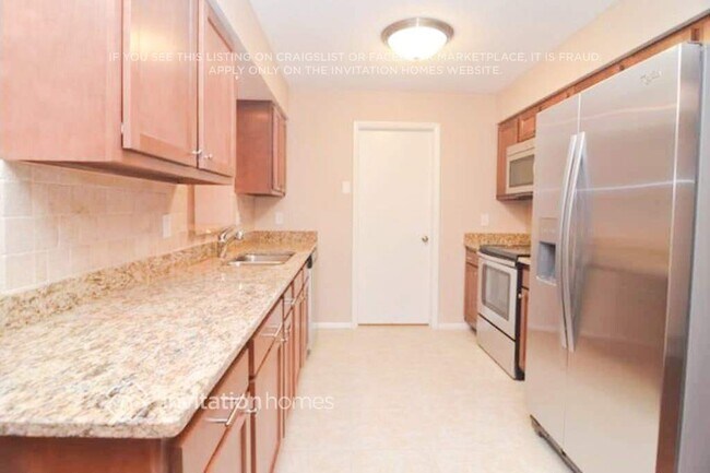 Foto del edificio - 18479 Evergreen Rd