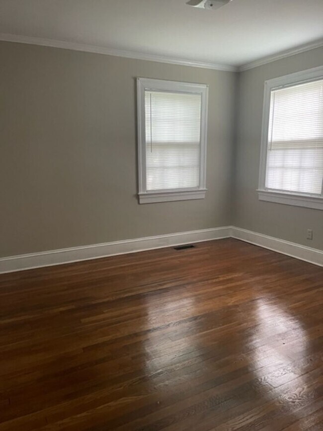 Foto del edificio - House for Rent