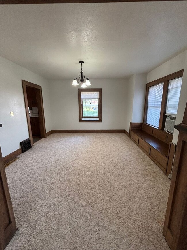 Building Photo - 3 BED | 1 BATH | HOME | WEST RAPID