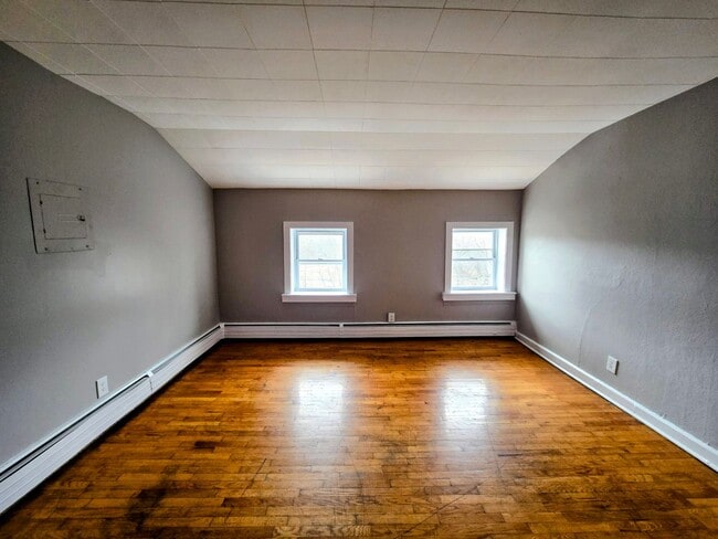 Foto del edificio - 419 Front St