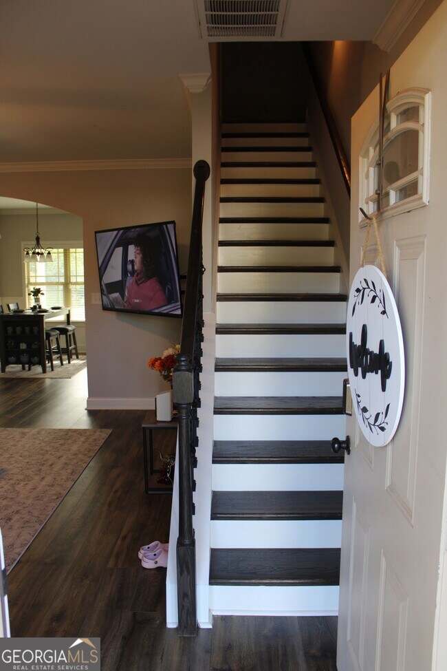 Foto del edificio - 111 Sourwood Ln