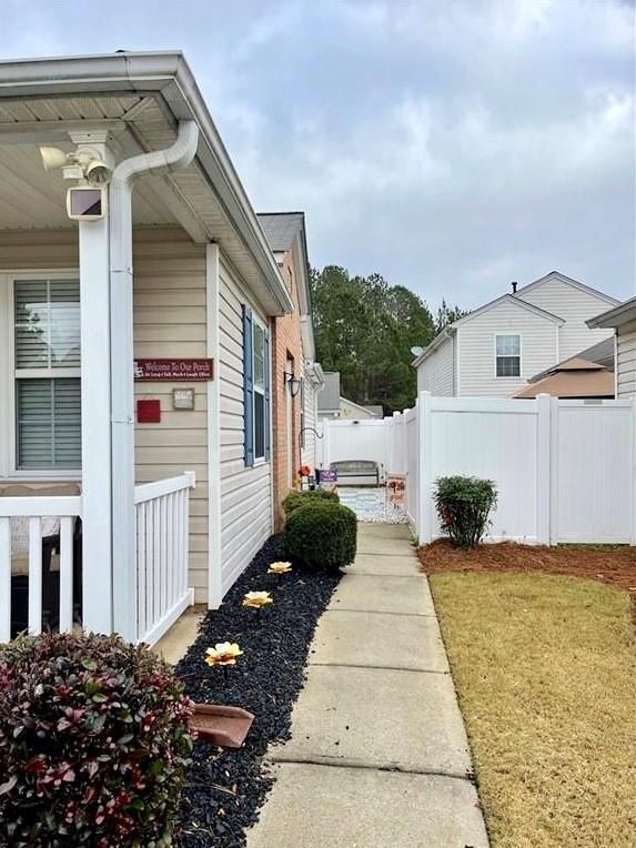 Foto del edificio - 830 Windcroft Cir NW