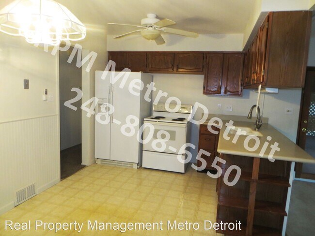 Building Photo - 3 br, 2 bath House - 29054 Rayburn
