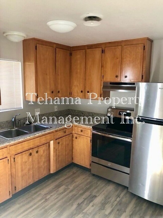 Building Photo - 1260 Luning St