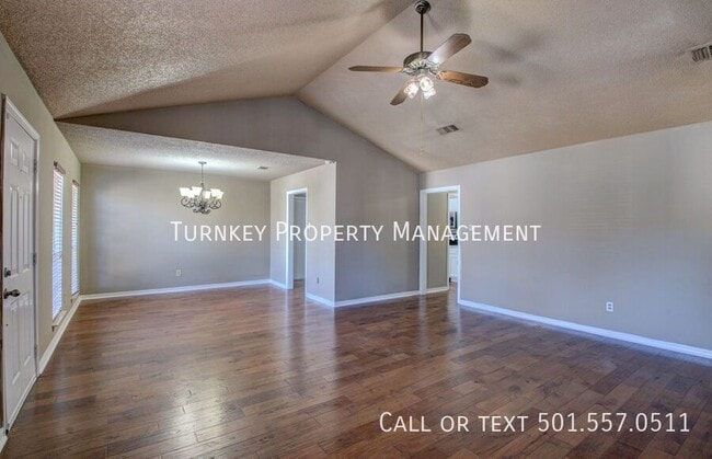 Foto del edificio - 11511 Cedar Springs Rd