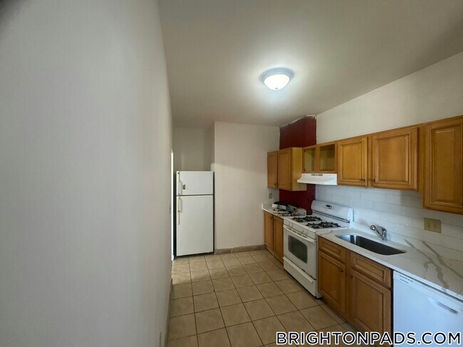 Building Photo - 41 Egremont Rd