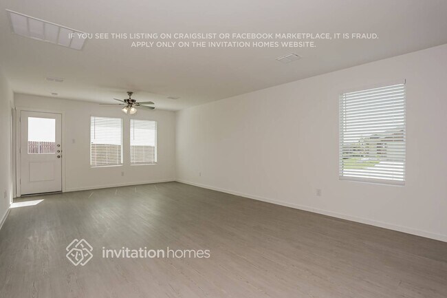 Foto del edificio - 947 Carrick Dr
