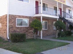 Building Photo - 511 Plaza Pl