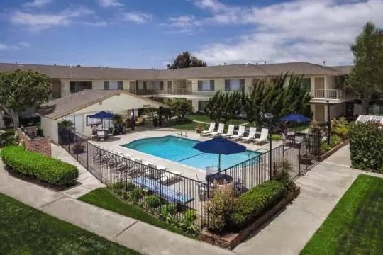 Cambridge Apartments Bolsa Chica St Huntington Beach Ca Cambridge Apartments Bolsa Chica St Huntington Beach Ca