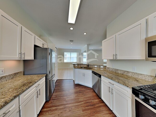 Foto del edificio - 6424 Orchard Oriole Ln