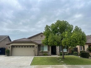 Building Photo - 13115 Ridgeway Meadows Dr