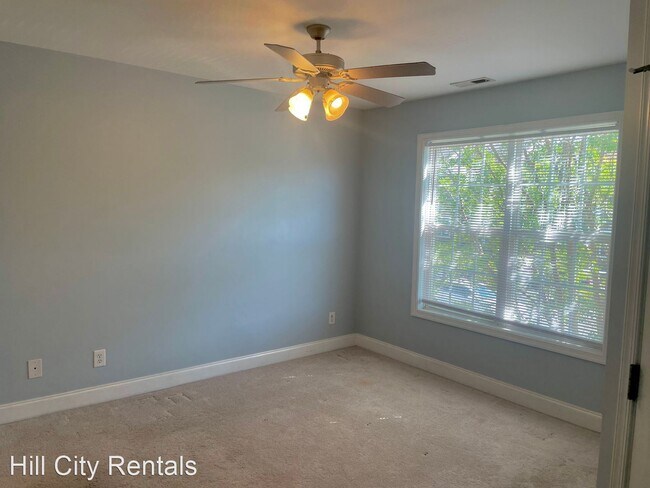 Building Photo - 3 br, 3.5 bath House - 67 Logan Lane