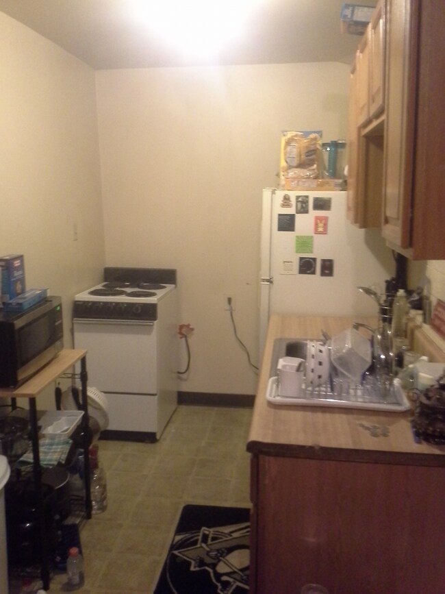 Building Photo - 420 S Fairmount St