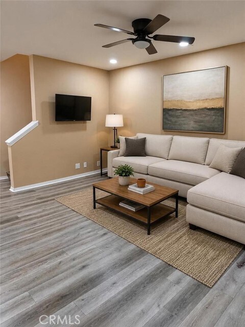 Foto del edificio - 2818 E Berry Loop Privado