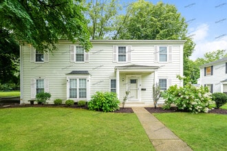 Building Photo - 7311 Trotter Ln