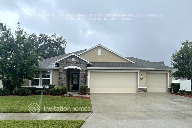 Building Photo - 12439 Acosta Oaks Dr