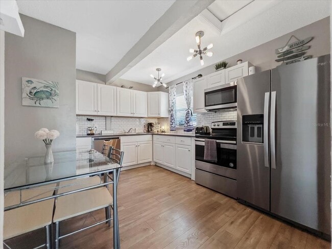 Building Photo - 3801 1st Ave S