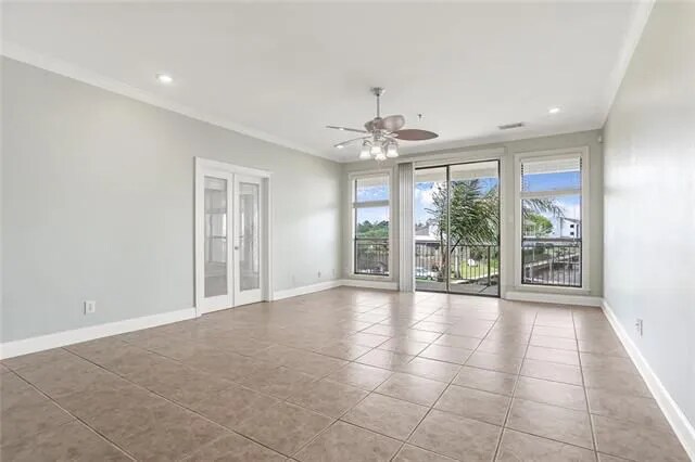 Building Photo - 951 Marina Dr