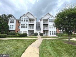 Building Photo - 2402 Autumn Harvest Ct