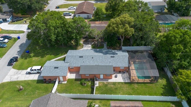 Foto del edificio - 212 Tennessee Ave