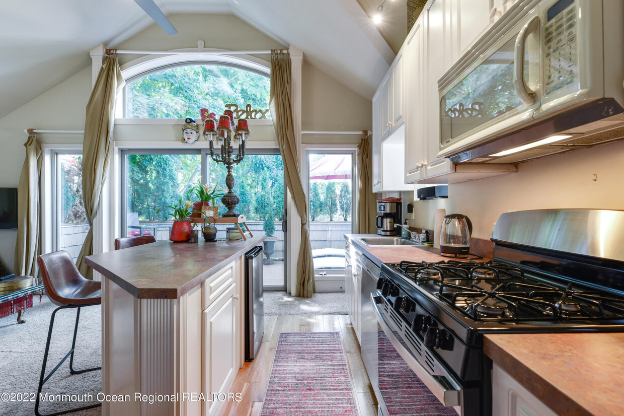 Foto principal - 503 1st Ave