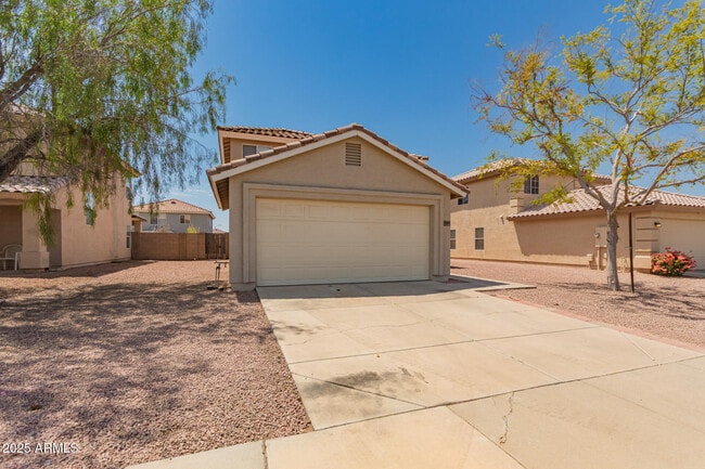 Building Photo - 11529 W Paradise Dr