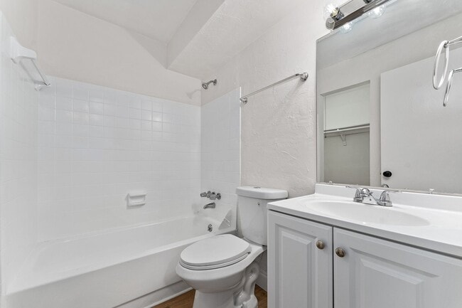 Interior Photo - Centerpoint Apartments