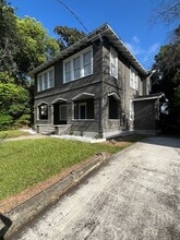 Building Photo - 2561 Rosselle St