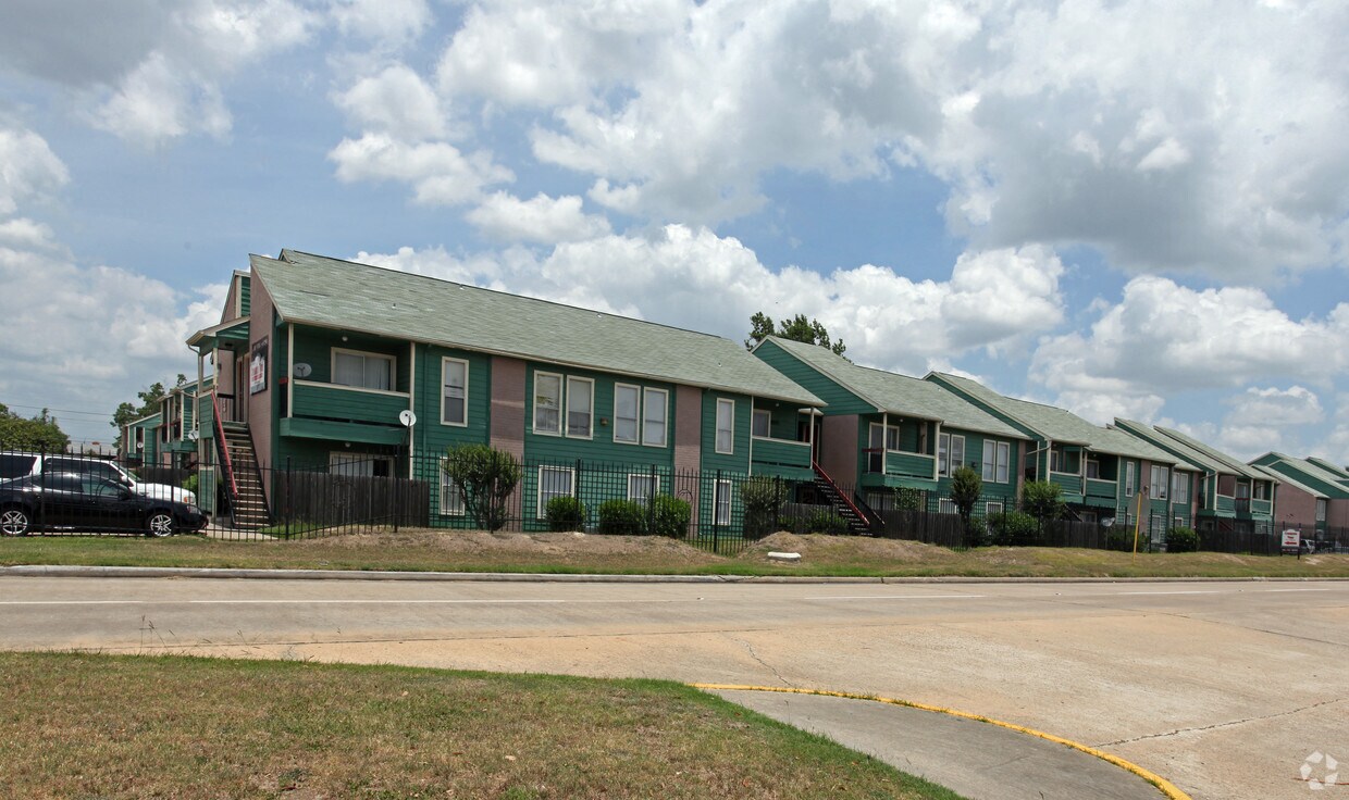 Foto del edificio - Coronado Park Apartments