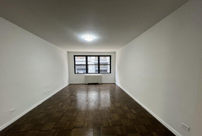 Foto del edificio - 96 Fifth Avenue