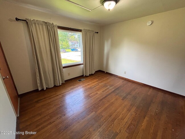 Building Photo - 141 E Harrison Ave