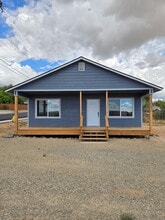Building Photo - 1082 N Mildred Rd