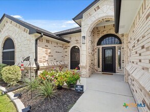 Building Photo - 7711 Silicon Dr