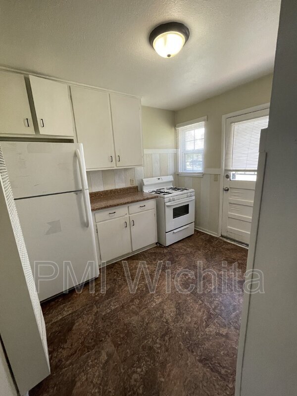 Foto del edificio - 2557 N Park Pl
