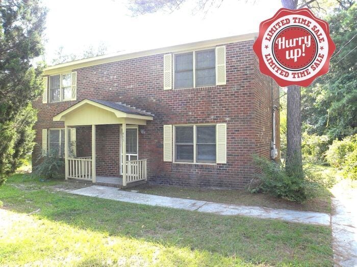 Primary Photo - RENT SPECIAL! Brick town home End unit! UP...