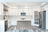 Photo principale - 10934-10972 72 Ave NW