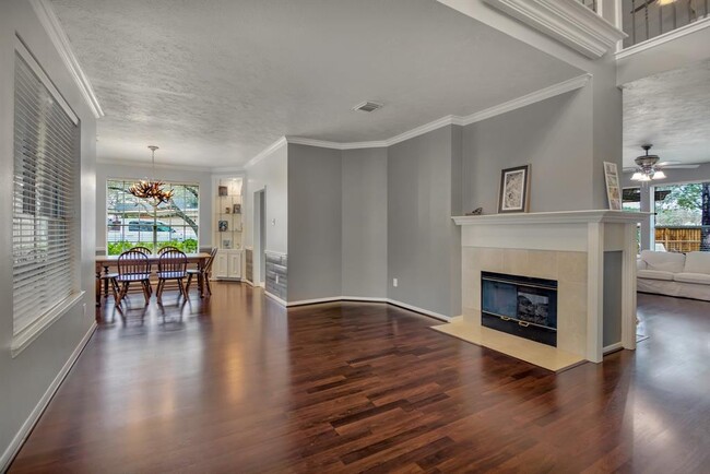 Foto del edificio - 301 Oak Creek Ln