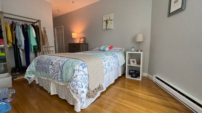 Foto del edificio - 1810 Dorchester Ave