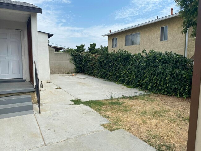 Foto del edificio - 1023 51st Street, Unit 1025