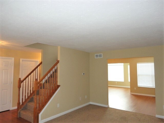 Foto del edificio - 7676 Mourning Dove Ln