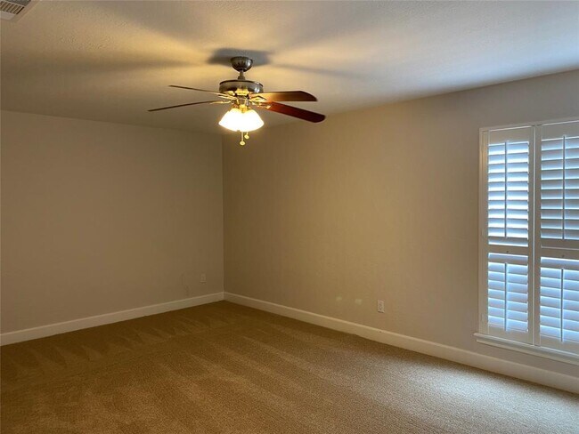 Building Photo - 6518 Pauma Dr