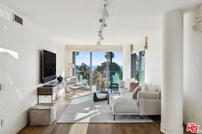 Foto del edificio - 1755 Ocean Ave