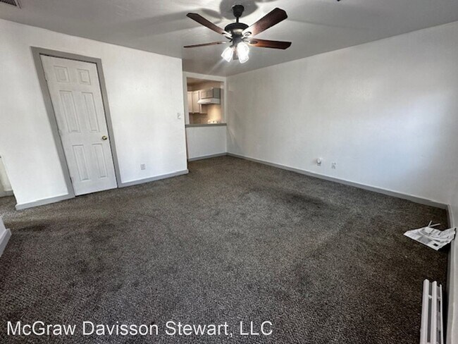 Building Photo - 2 br, 1 bath House - 829 N. Francis Ave