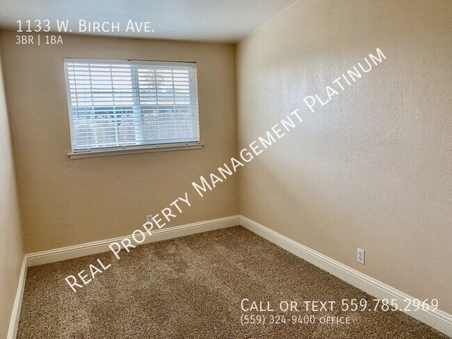 Building Photo - $1,895 Pinedale, 3 Bedroom/1Bath W. Birch ...