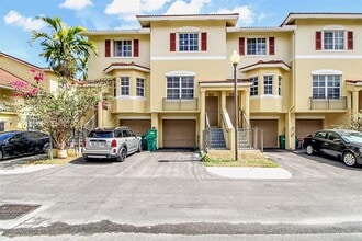 Building Photo - 742 NE 90th St