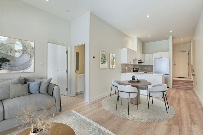 Building Photo - 20 Antrim
