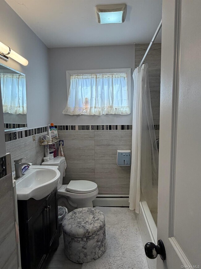 Building Photo - 23 James Rd