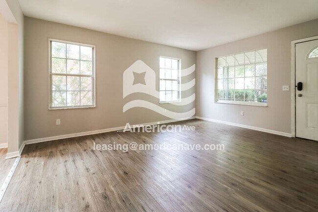 Foto del edificio - 3234 Algonquin Pkwy